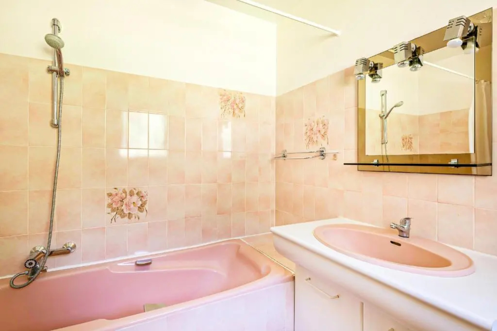 Maison de plain-pied en lisiere du Golf de Pornic et des plages pour 7 personnes