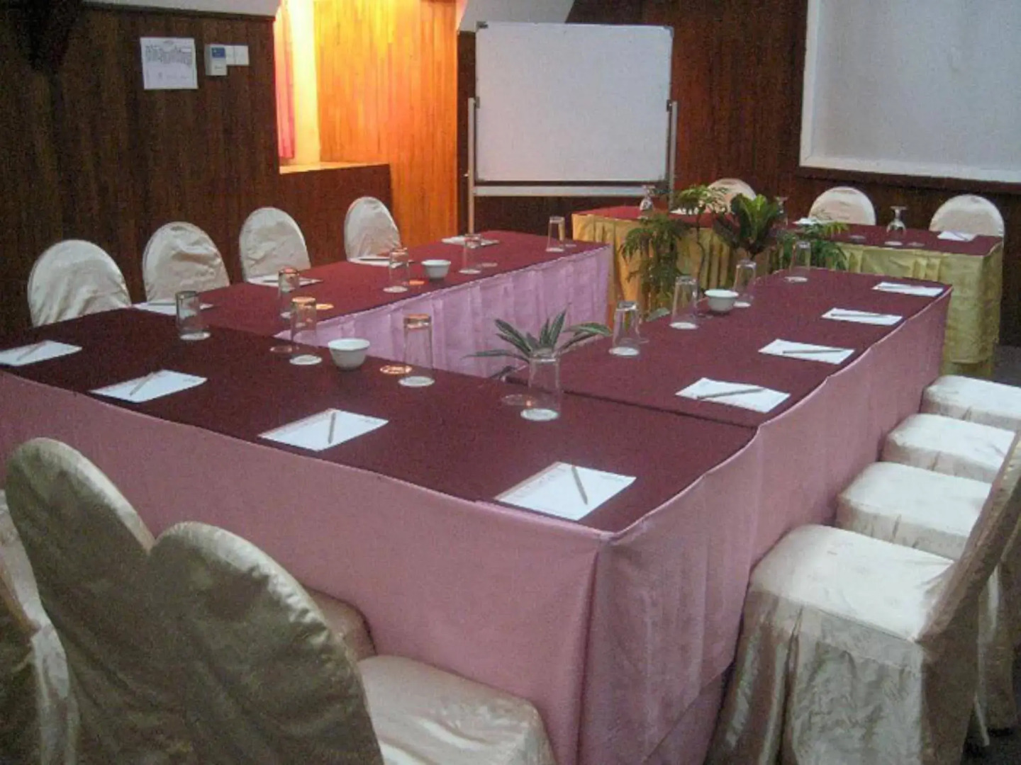 OYO 395 Tretes Raya Hotel