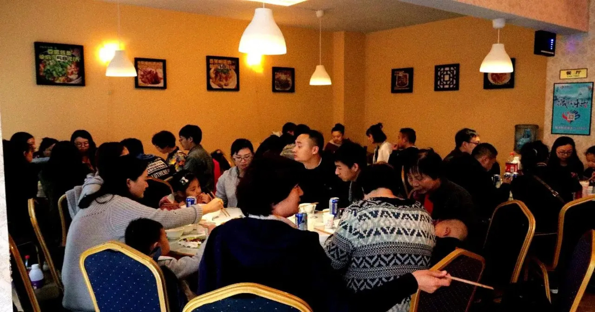 Mount Emei Happy Hotel