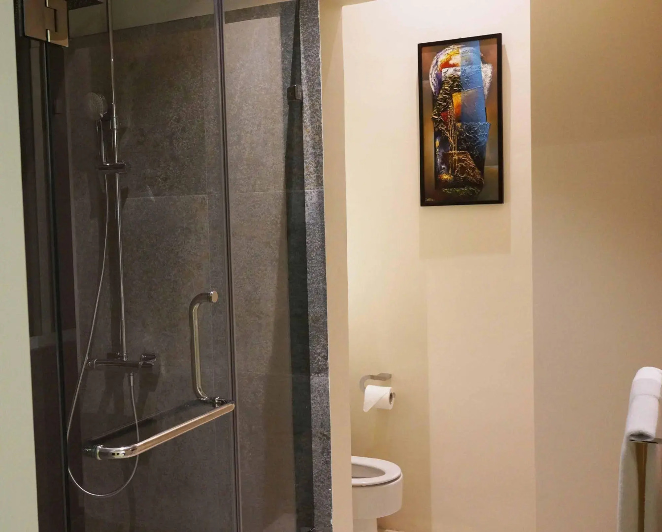 The Penthouse Above Sea