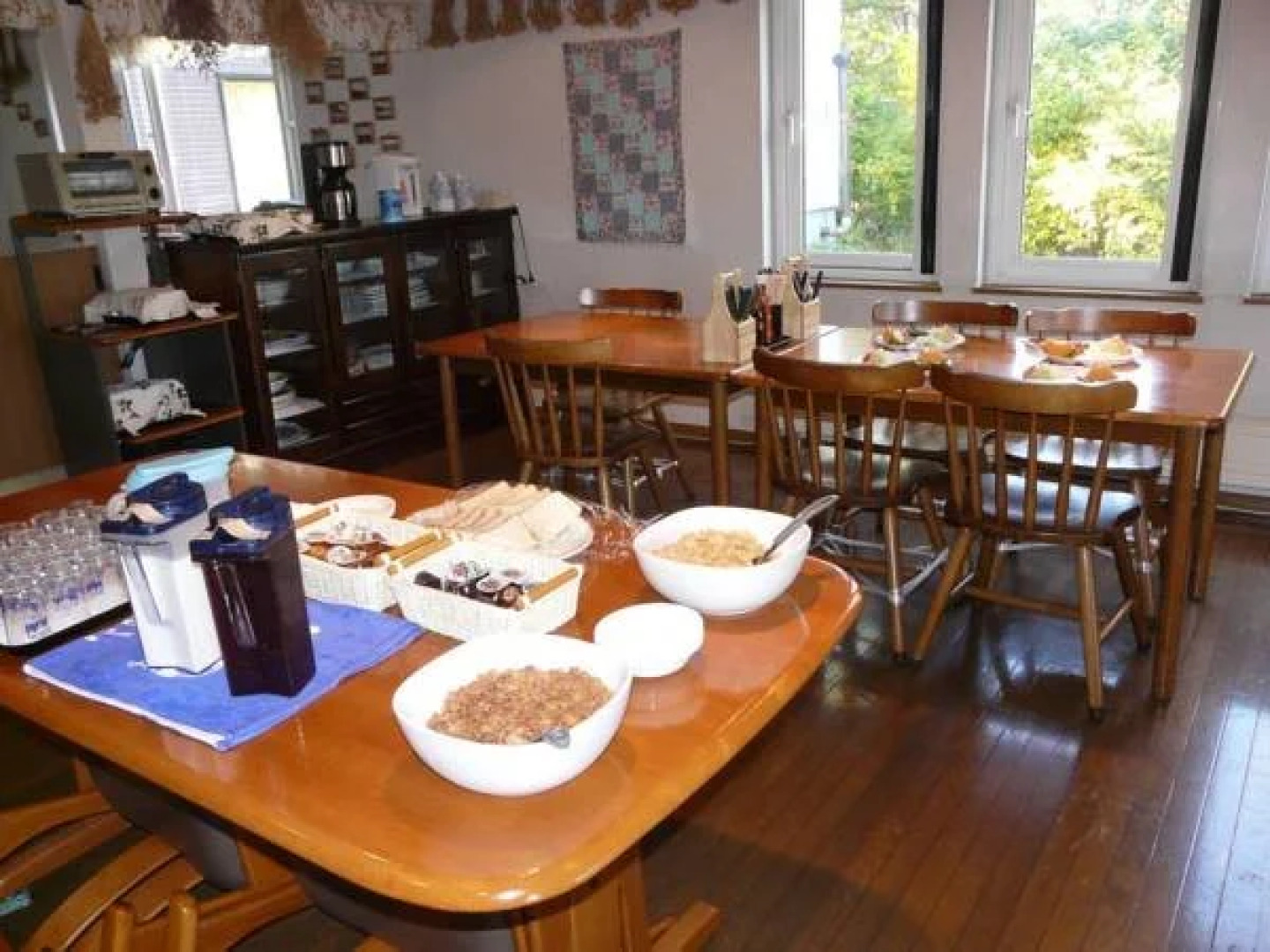 Pension Ressha House