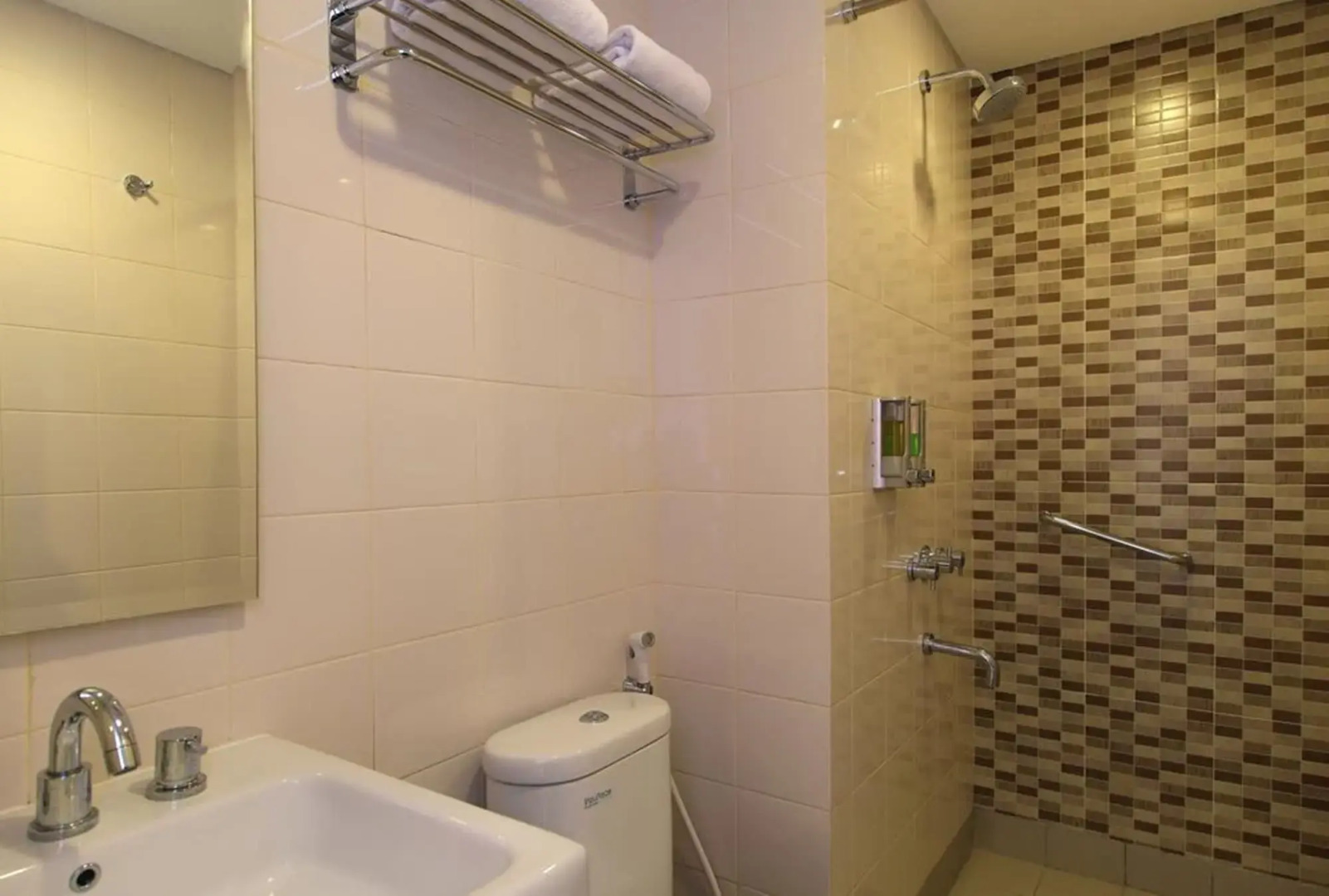 Amaris Hotel - Bandara Soekarno Hatta