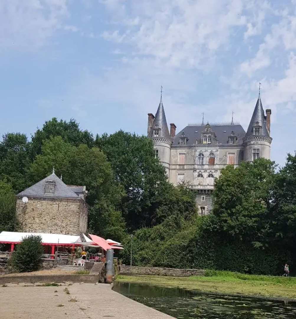 Gîte les blés dorés à 7 km de DERVAL.