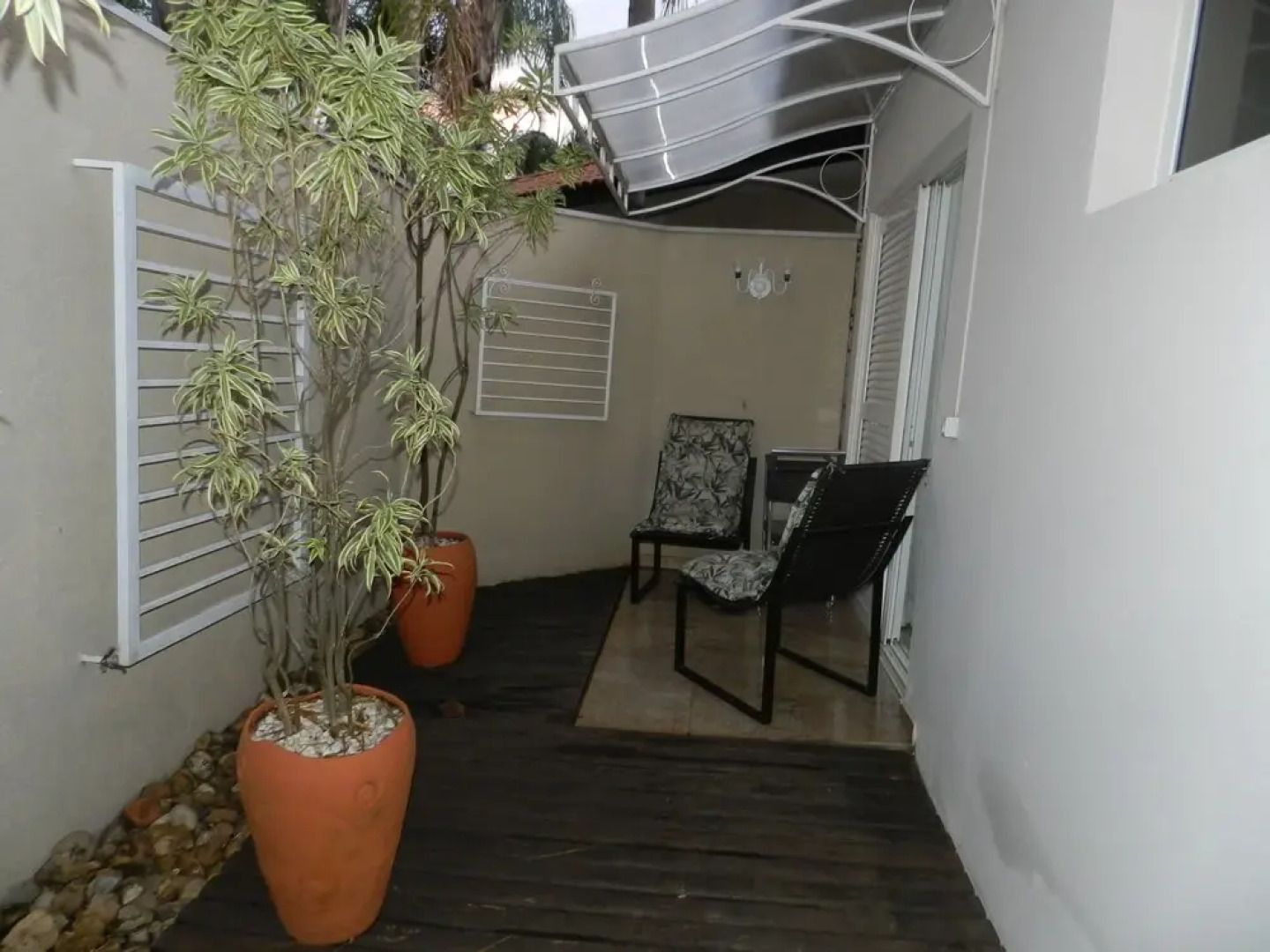 Paradise Inn Hotel e Lazer