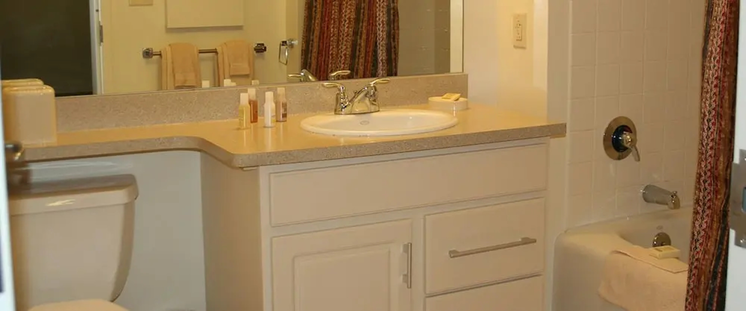 Oakwood at Hartford 21