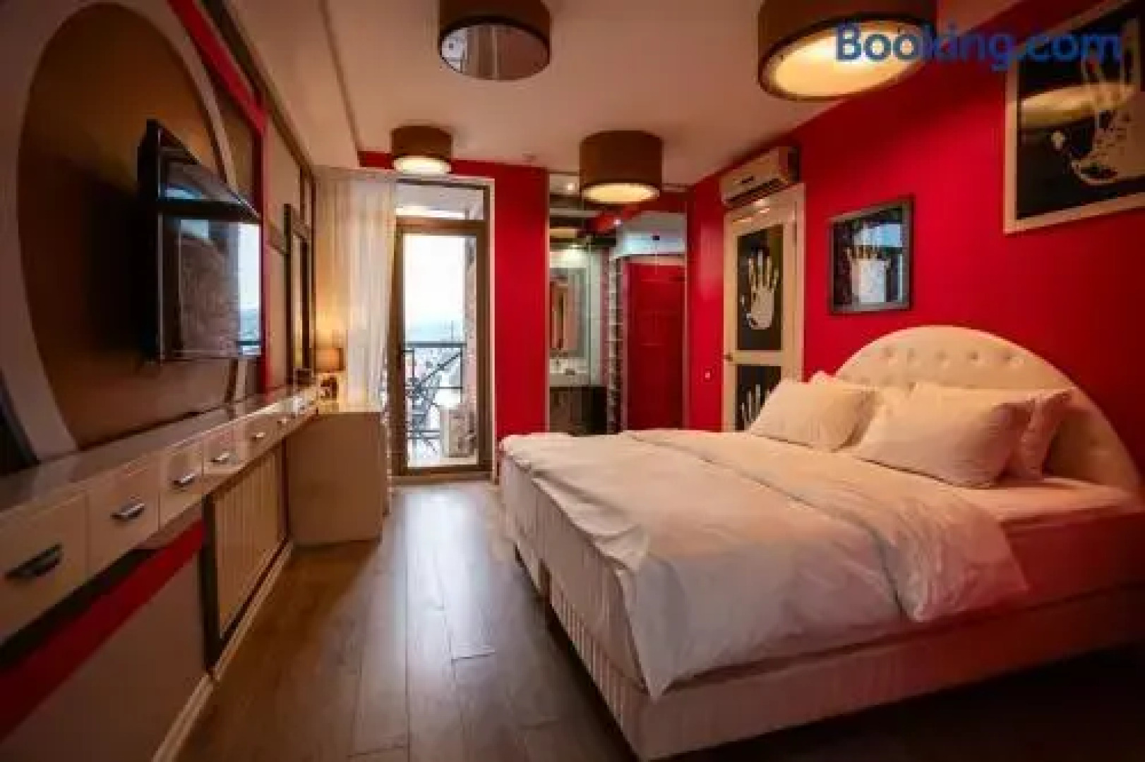 Piazza Boutique Hotel