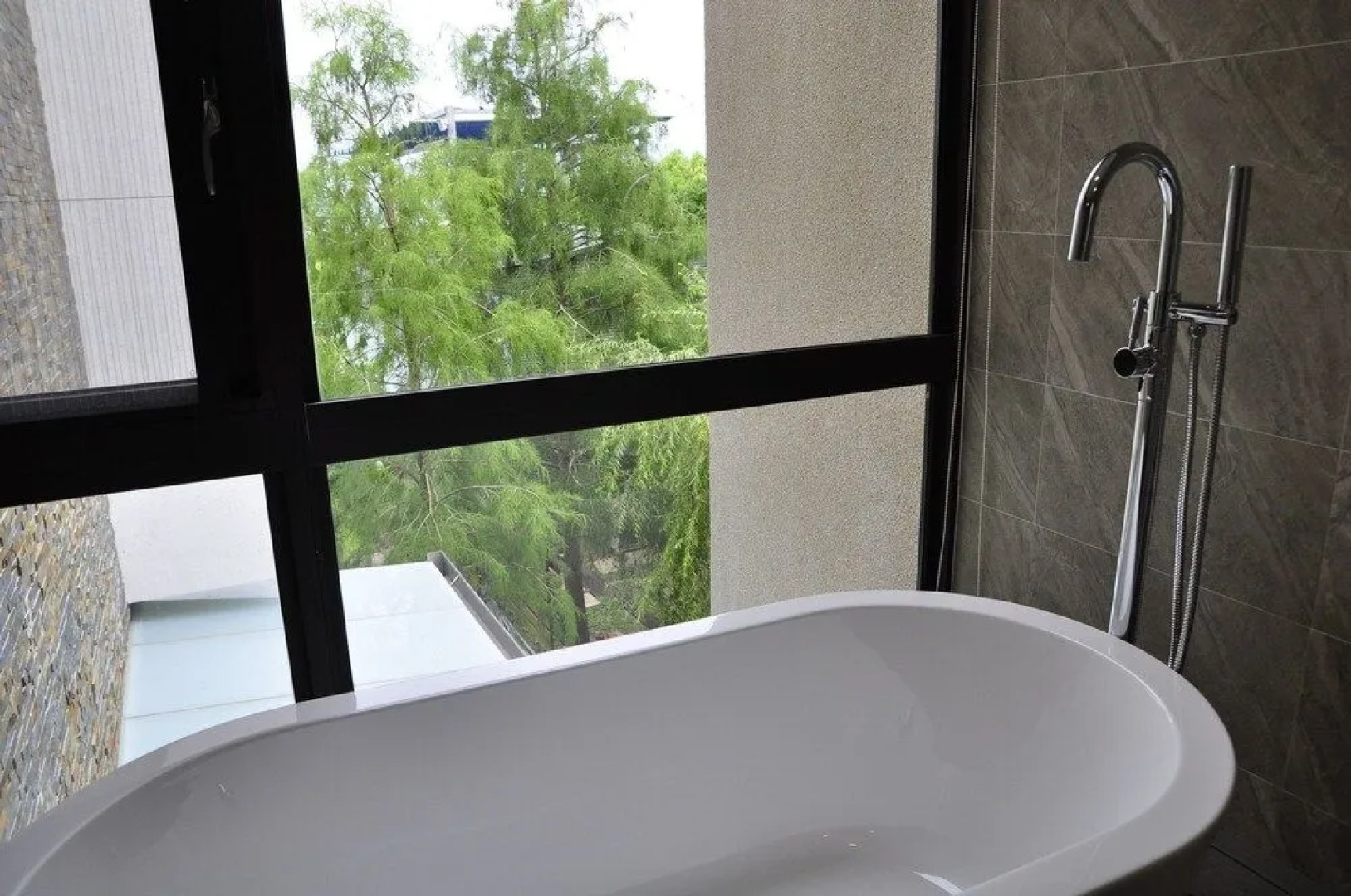 One City One Vacation Farm