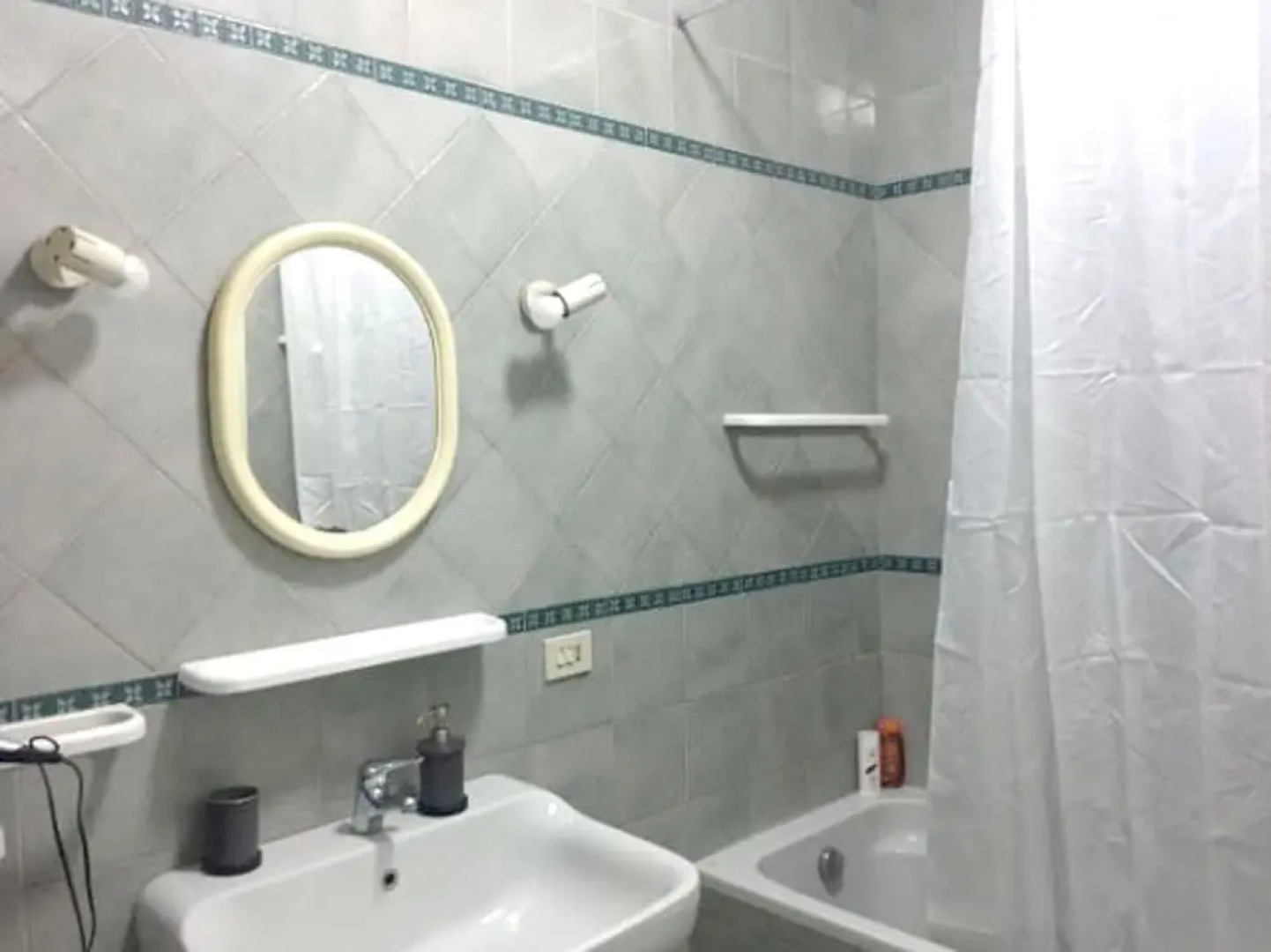 Apartment With 3 Bedrooms in Bari, With Shared Pool, Enclosed Garden and Wifi Near the Beach