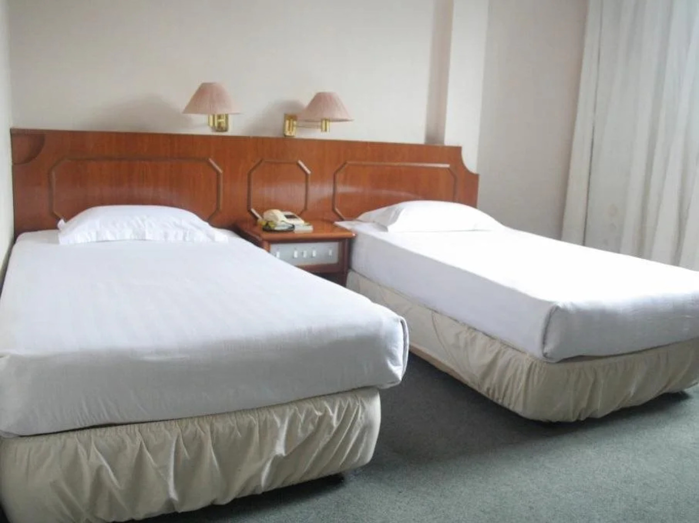 Pacific Orient Hotel