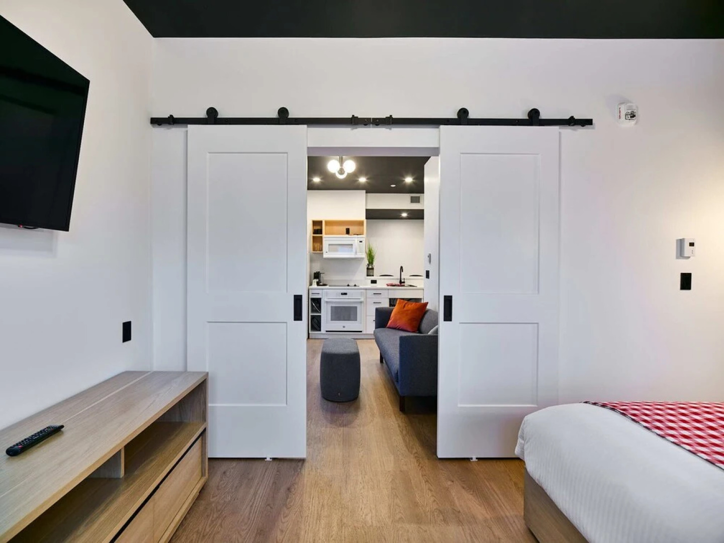 Raven Inn Whitehorse