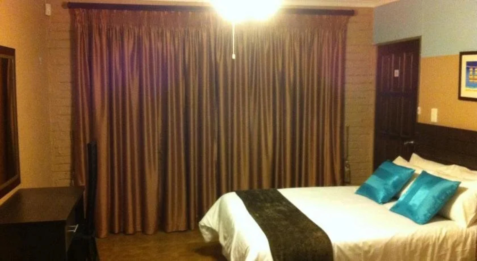 Mzanzi Rock Guest House BnB