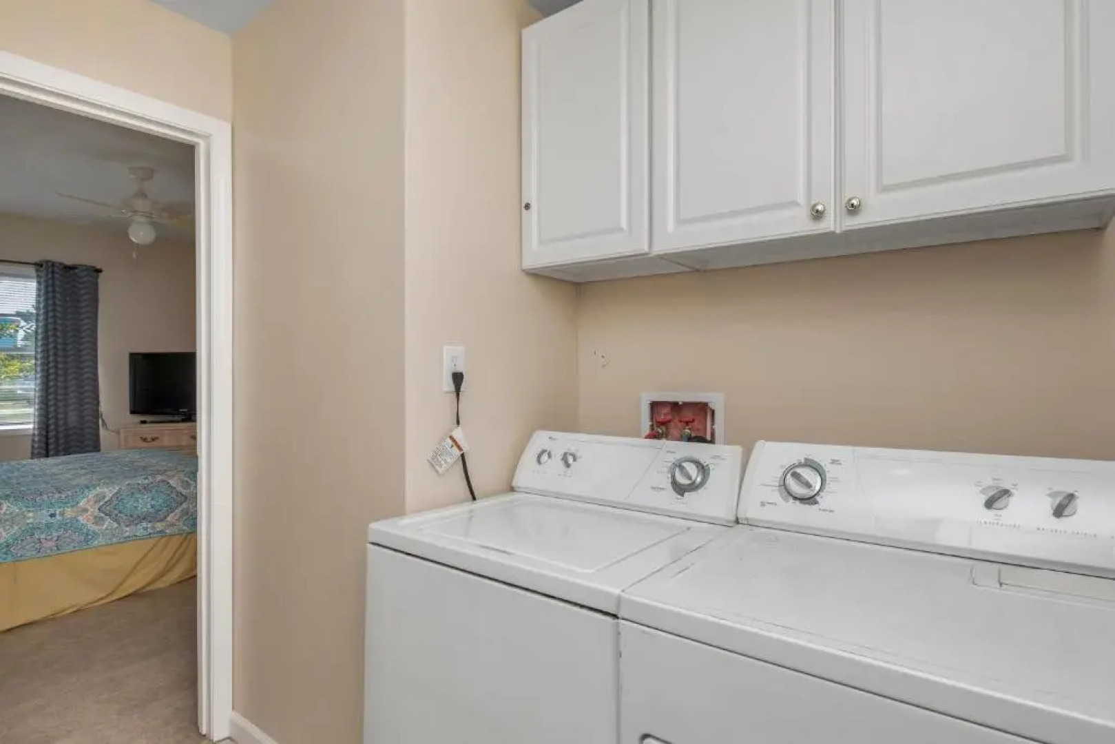 Papas Place by Oak Island Accommodations