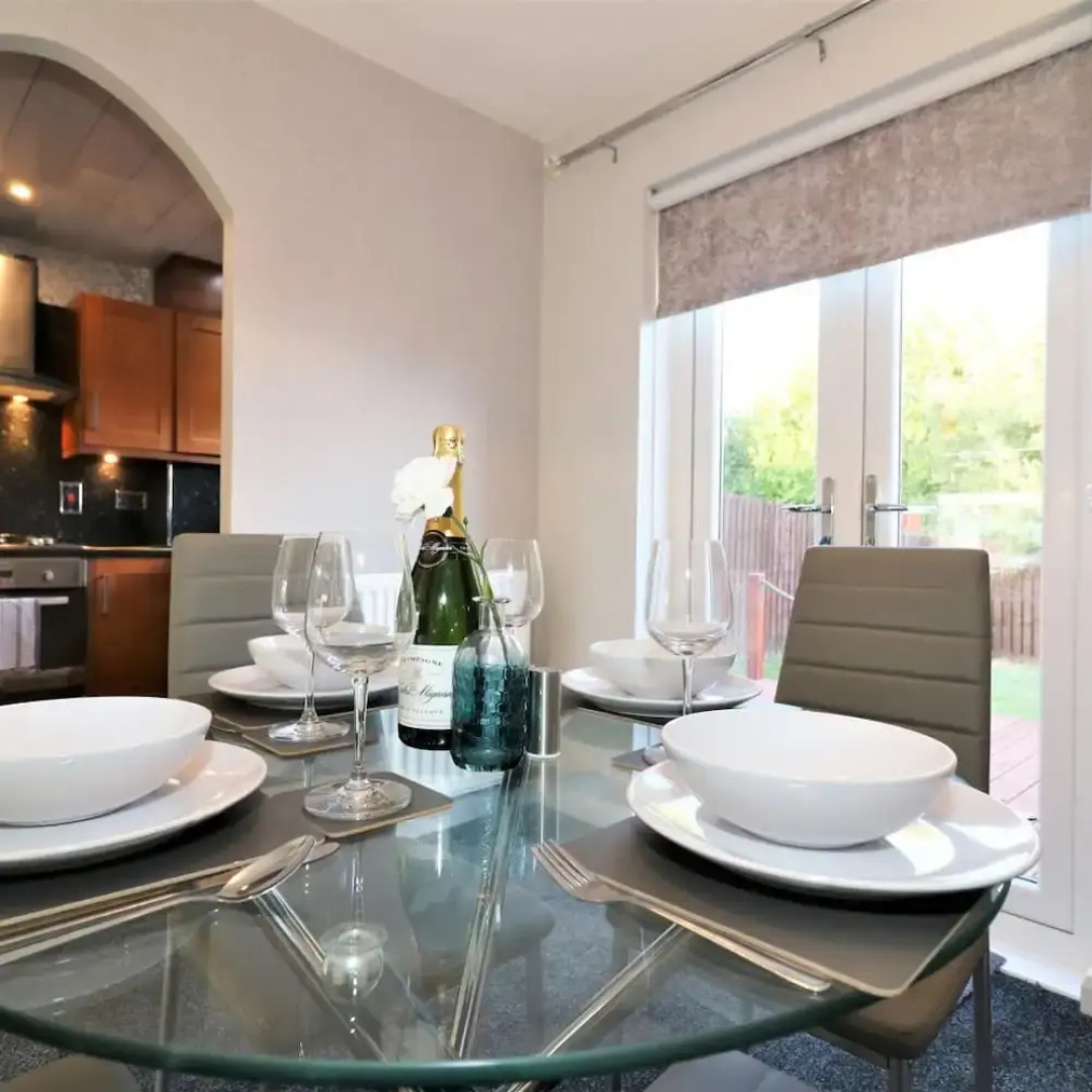 Chapelhall House - Airdrie