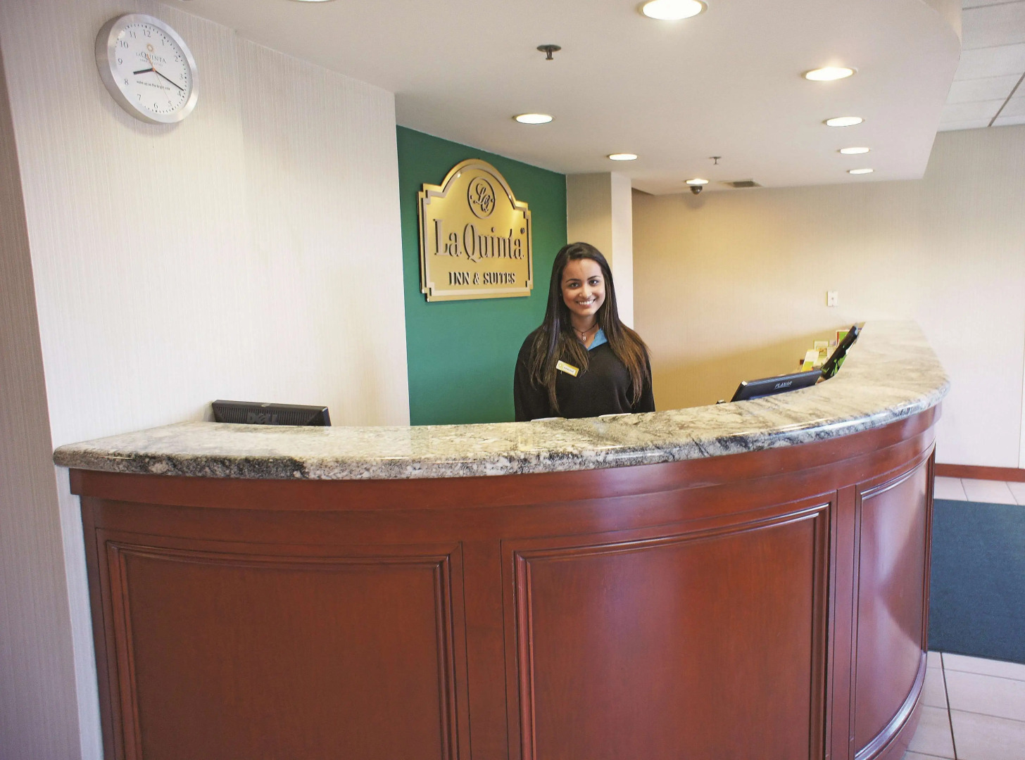 La Quinta Inn & Suites by Wyndham Stamford / New York City