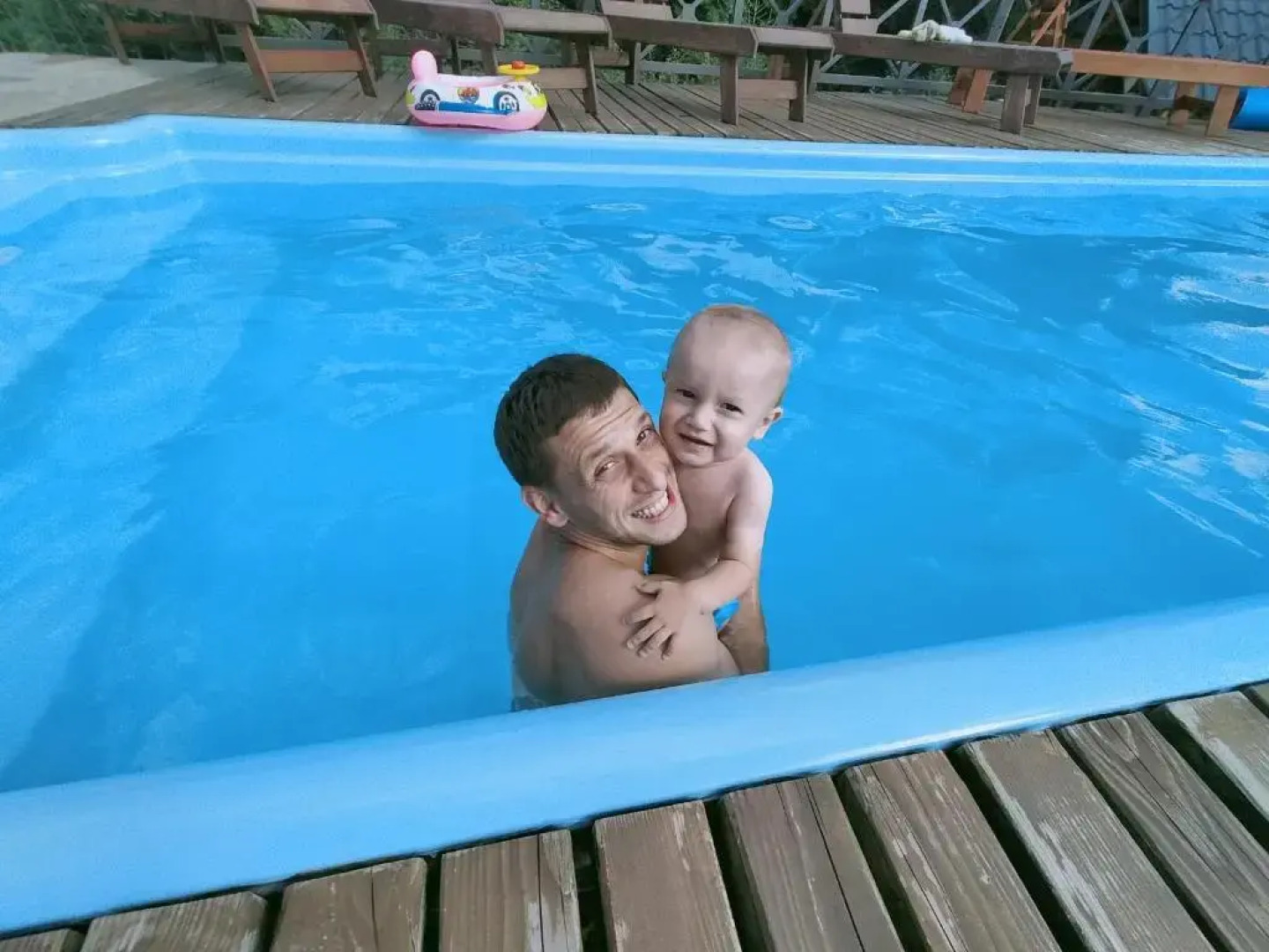 Готель RIVER HILL