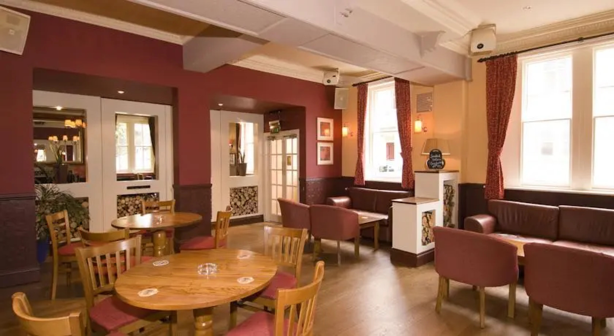 Station Hotel – RelaxInnz