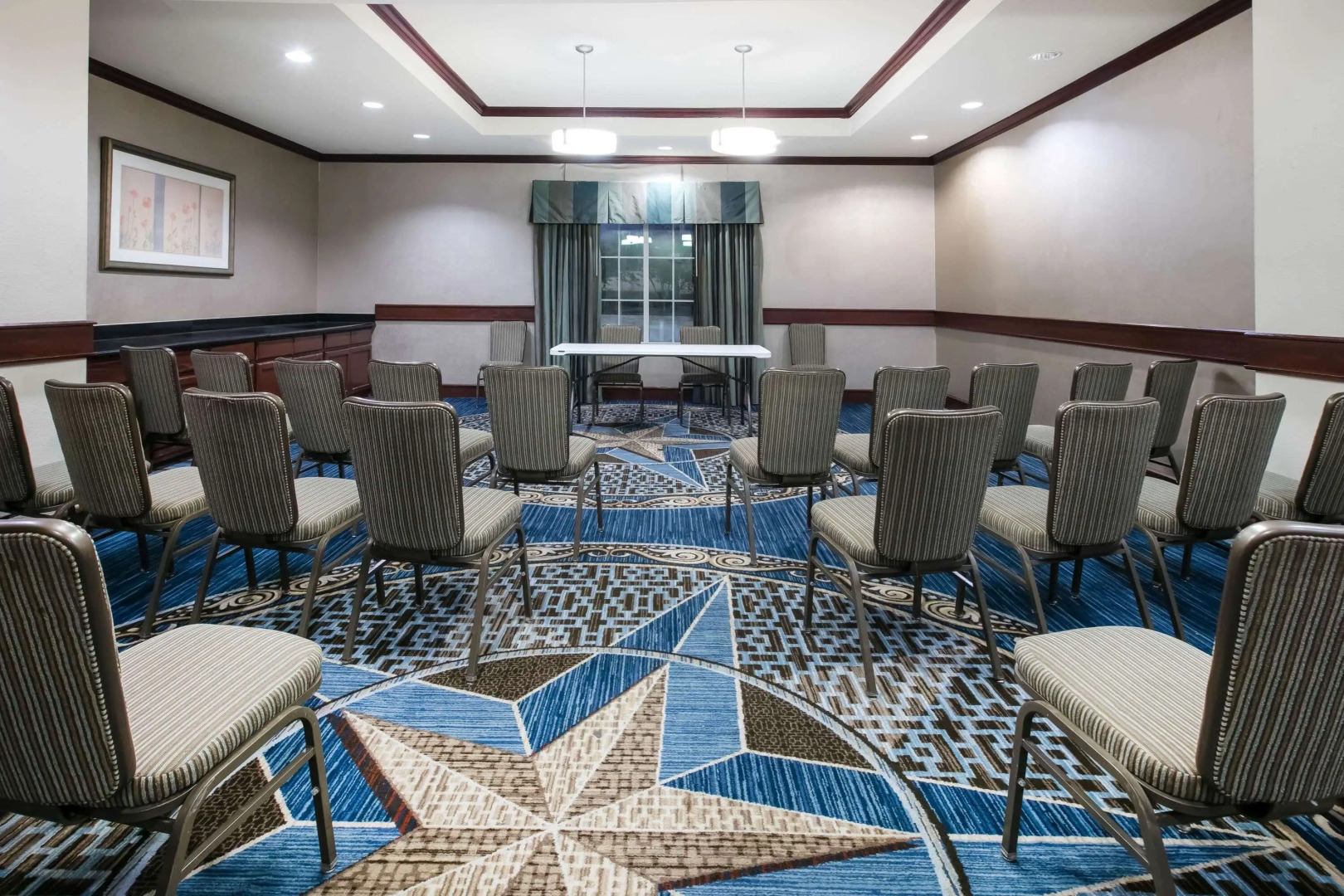 La Quinta Inn & Suites by Wyndham DFW Airport West - Euless