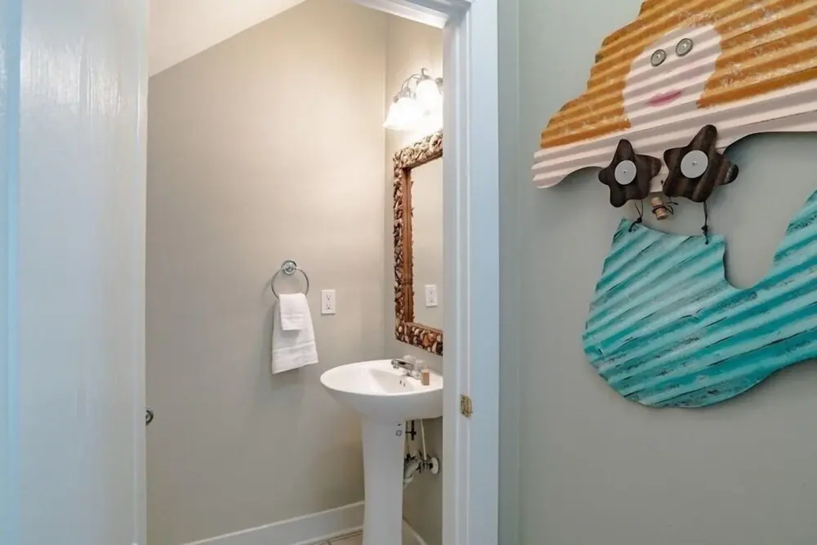 Living It Up 12B - 3 Br Condo