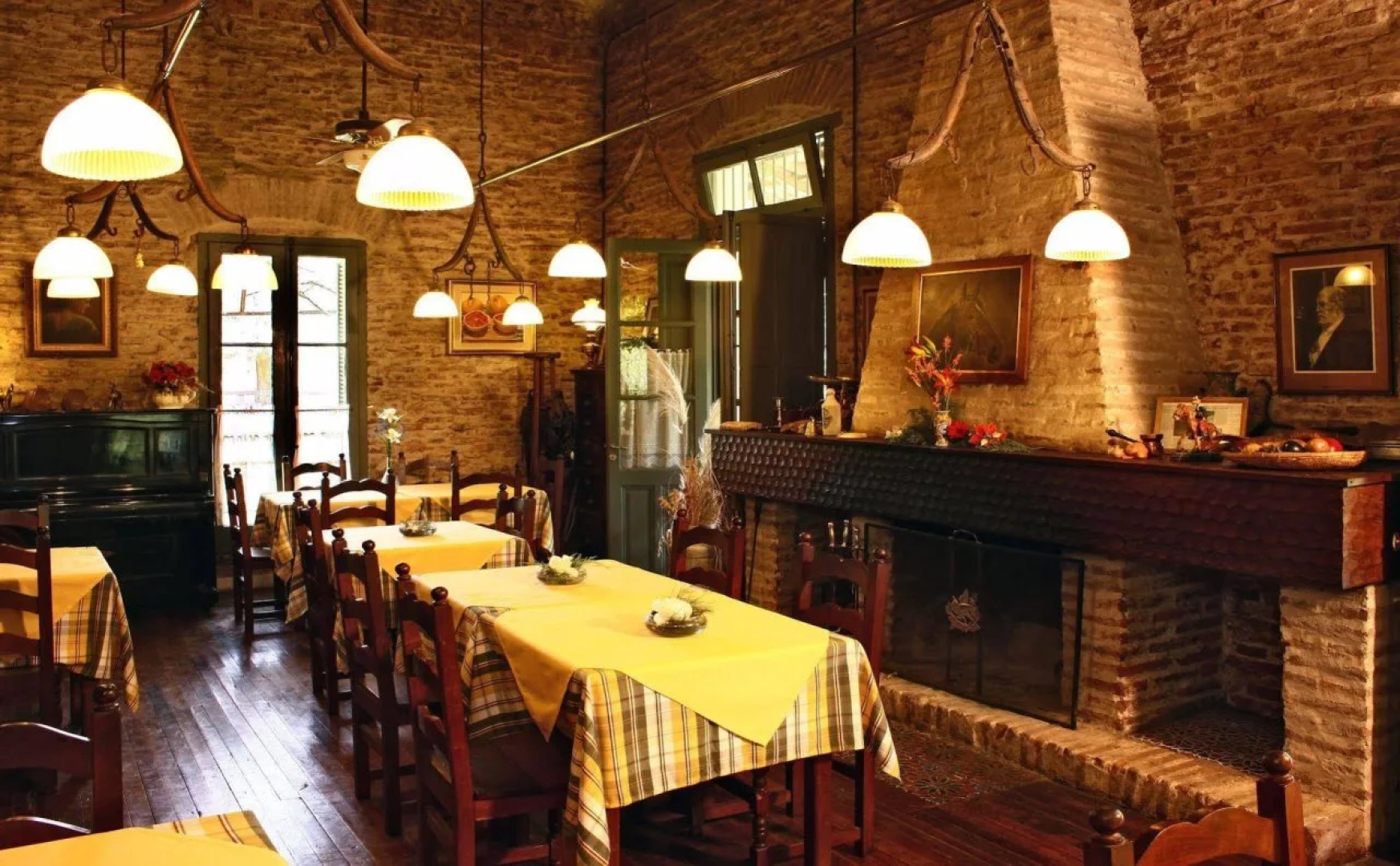 (Estancia) El Ombú De Areco