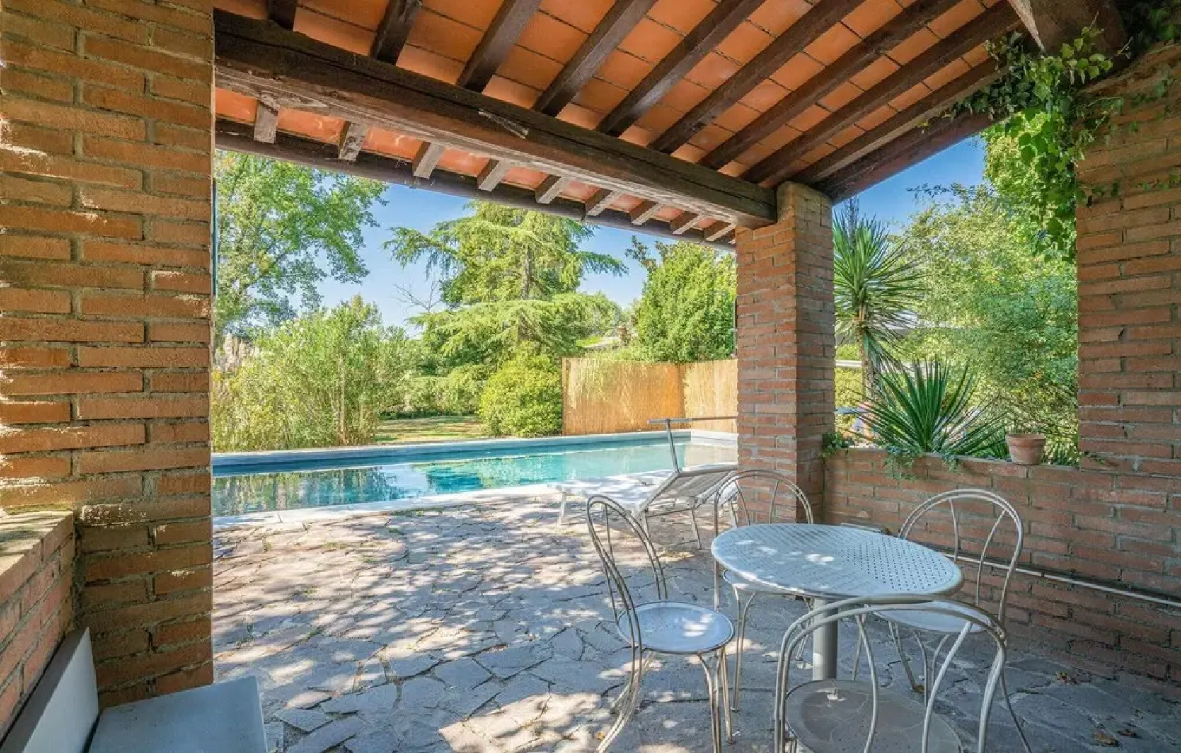 Beautiful Home in Foiano With 5 Bedrooms, Wifi and Outdoor Swimming Pool