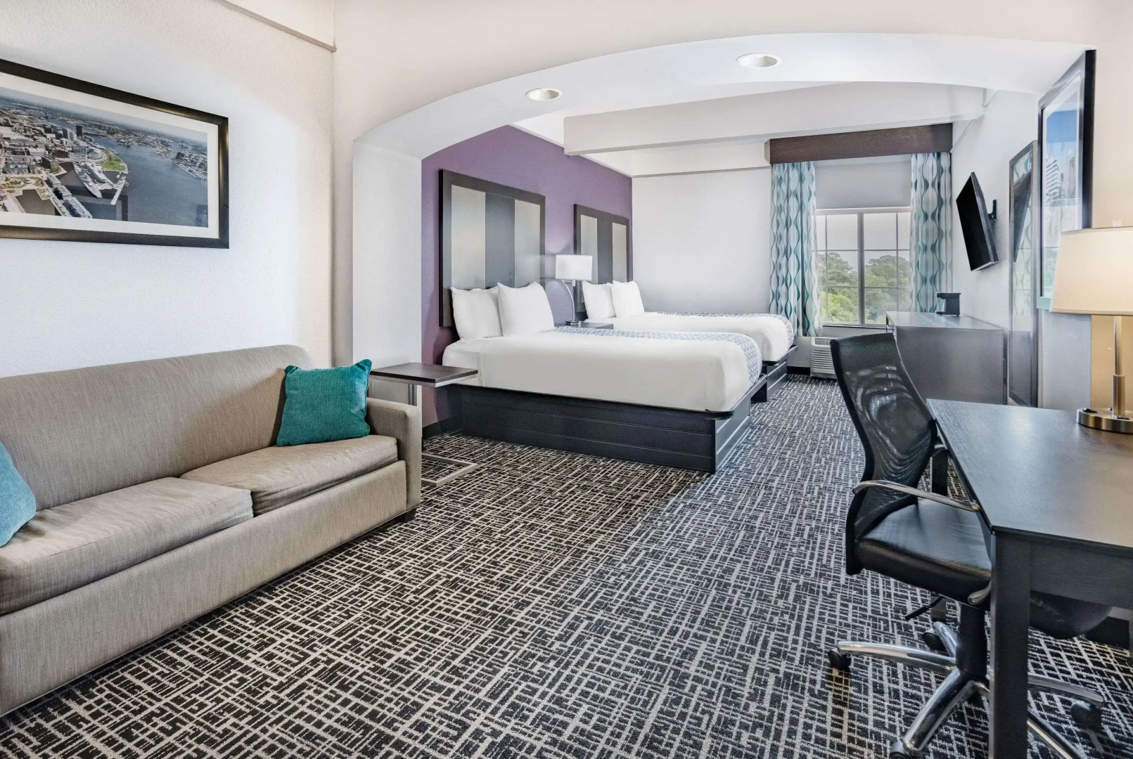 La Quinta Inn & Suites by Wyndham Norfolk