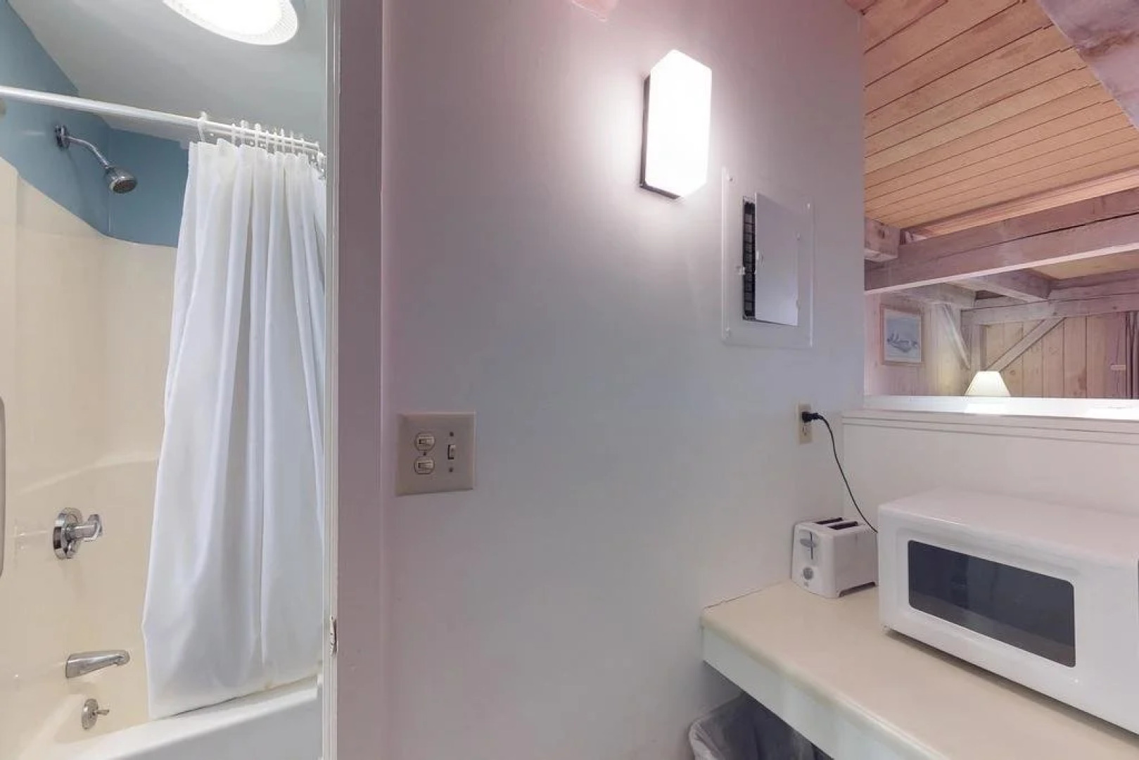 Island Inn on Martha's Vineyard