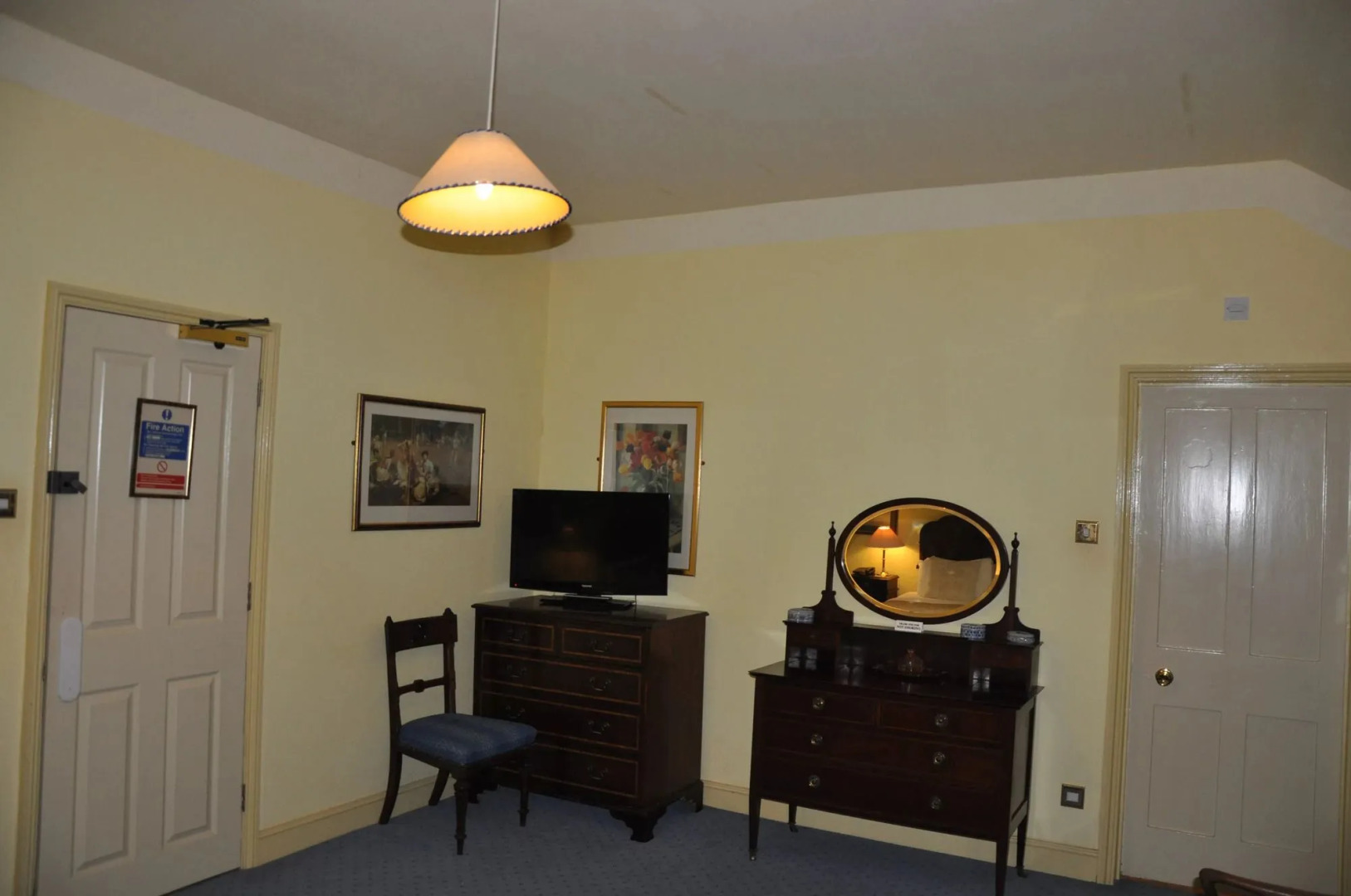 The Greyhound Inn Taunton