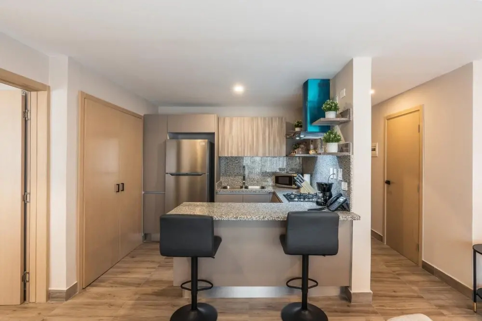 Apartment at Regatta Living II - 204 Fully-equipped