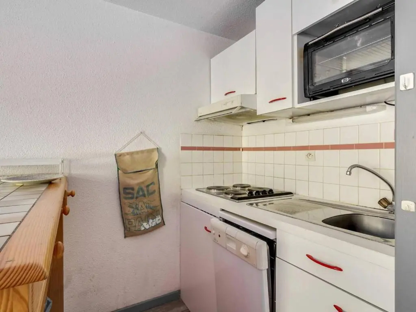 Appartement Barèges, 1 pièce, 6 personnes - FR-1-403-12