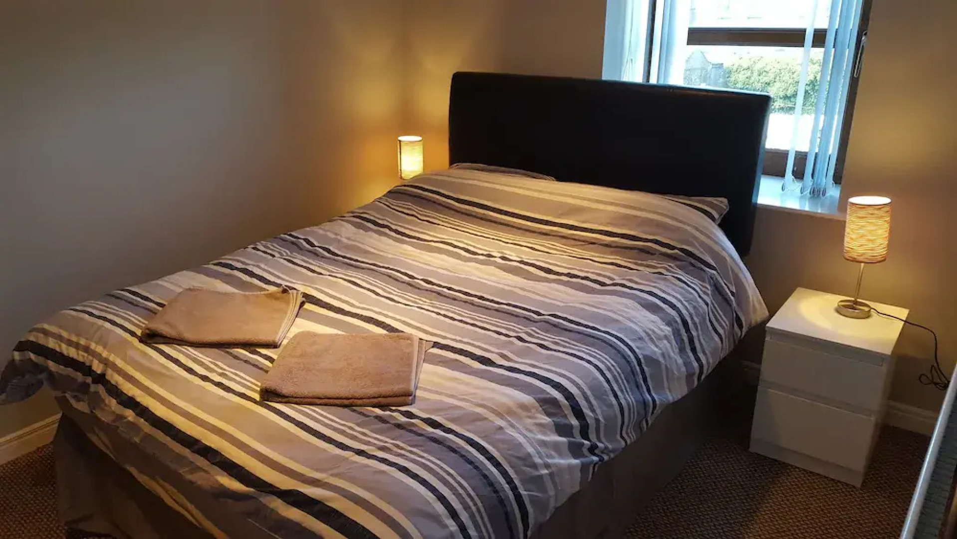 Black Hall Mews Apartment