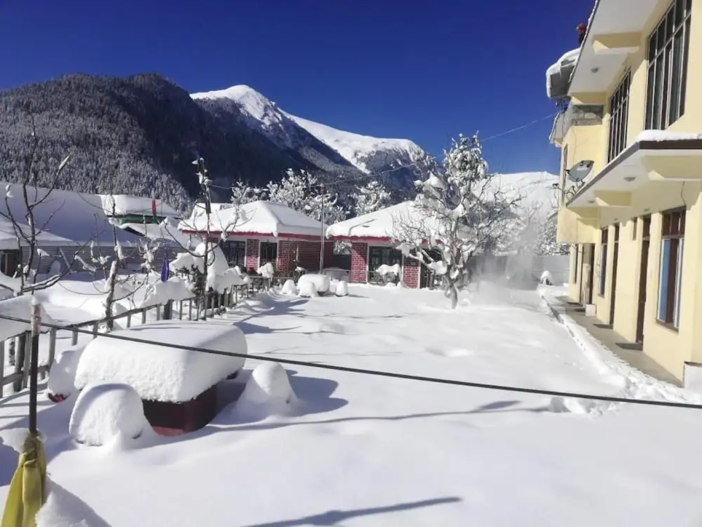 Shruti Guest House