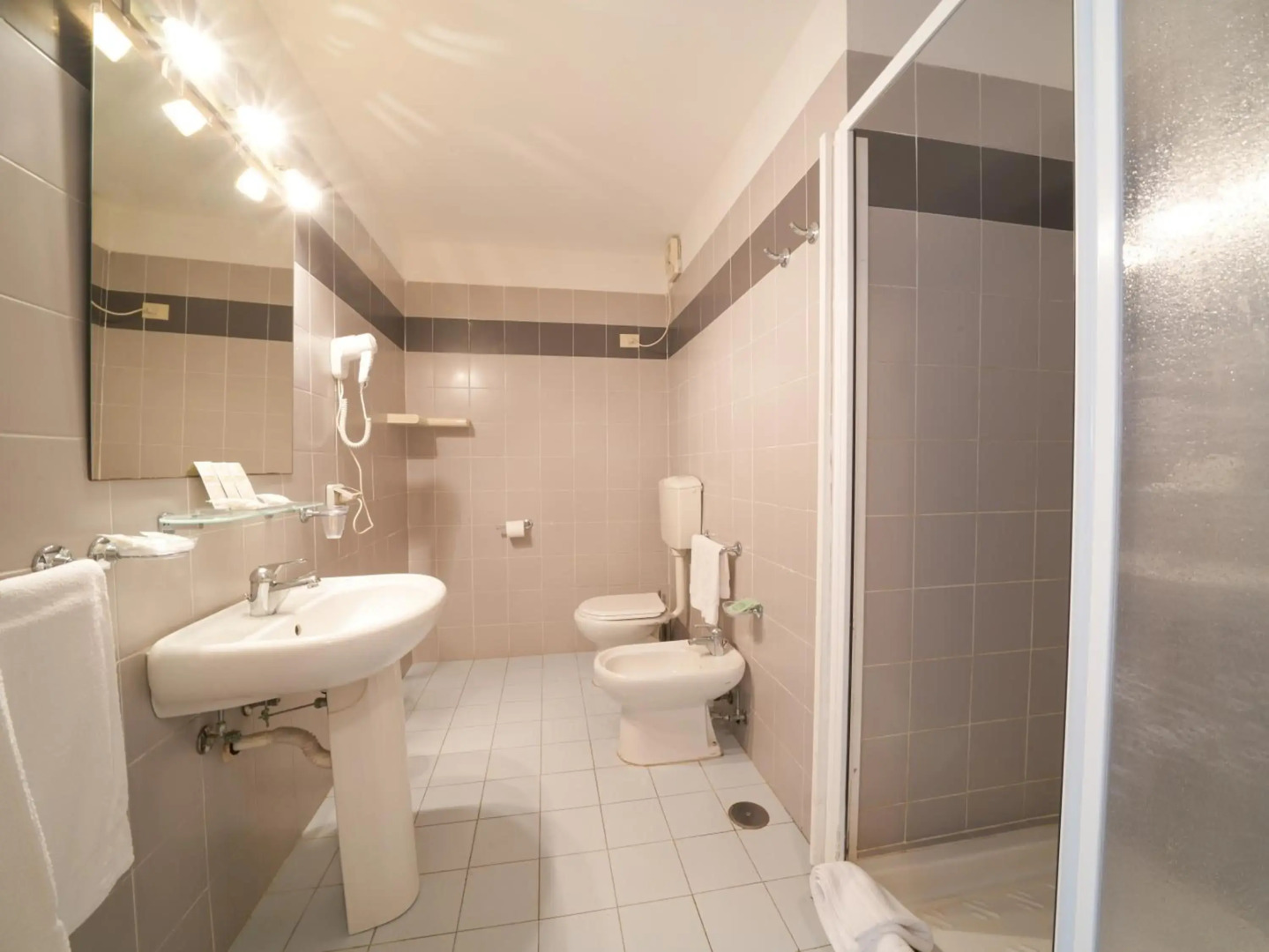 Le Tonnare Family Club