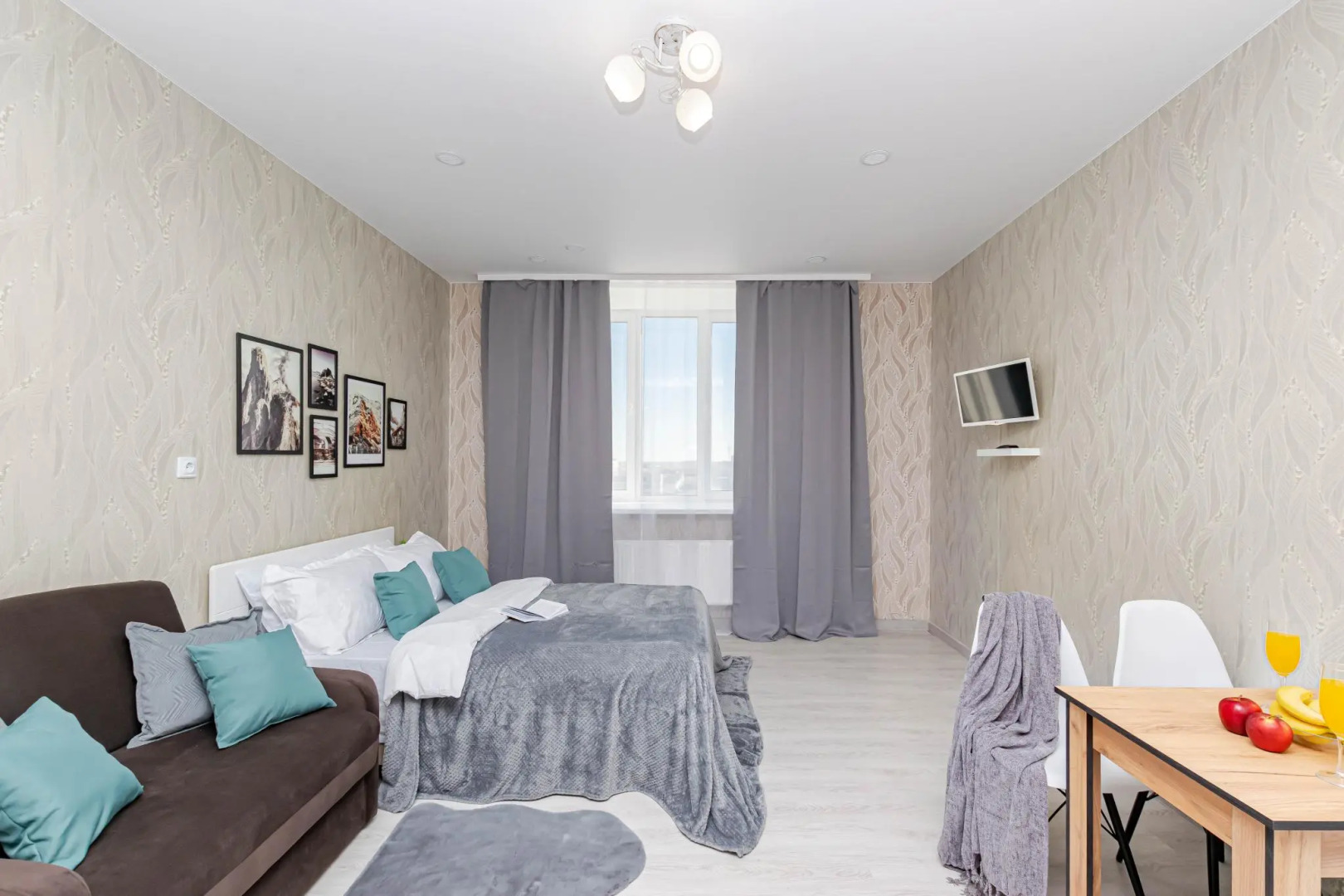 Cosmos (Космос) на улице Куйбышева