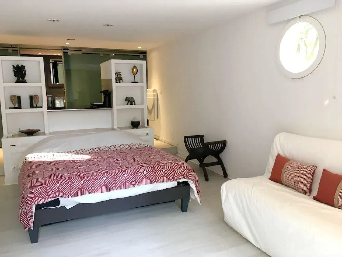 Apartment With 2 Bedrooms in Alleins, With Pool Access, Enclosed Garden and Wifi - 50 km From the Beach