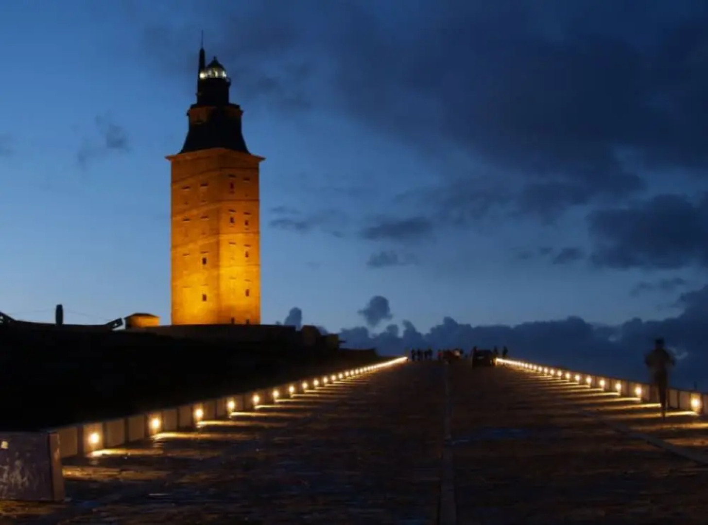 A Coruna 102536 2 Bedroom Apartment By Mo Rentals