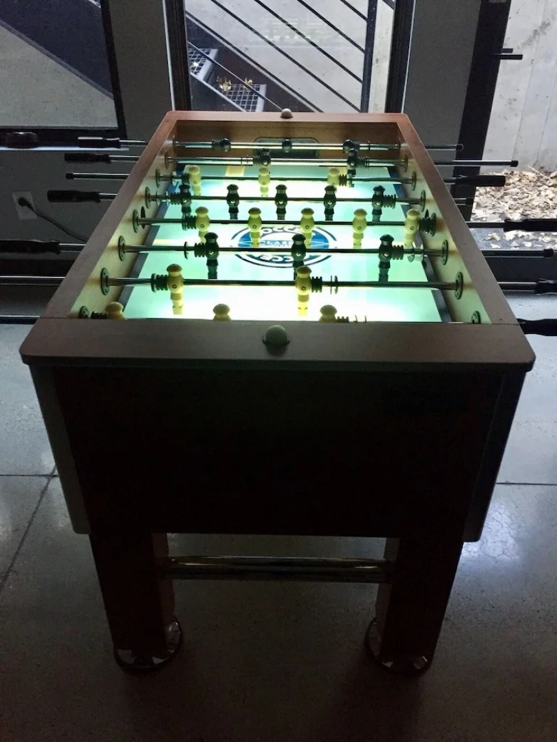 Relaxing in Paradise W Private Roof Top Deck!!