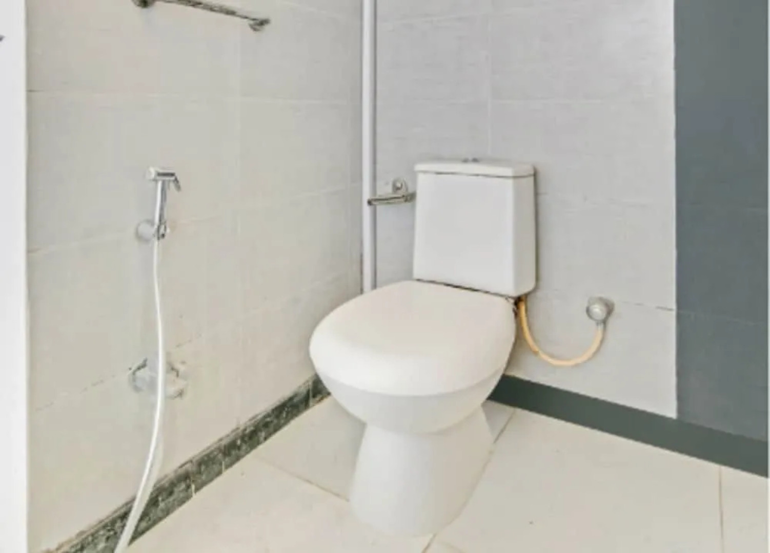 Oyo 18407 Noble Lodge