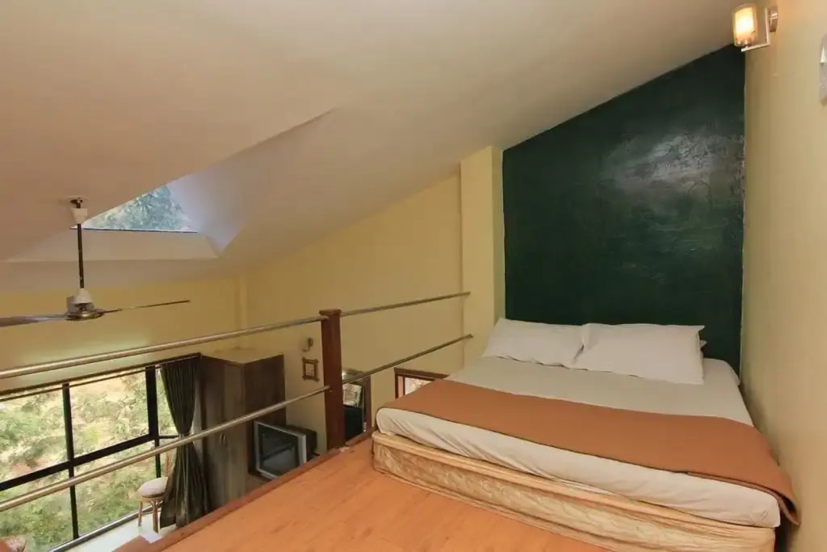 Mount View Executive  The Valley Resort