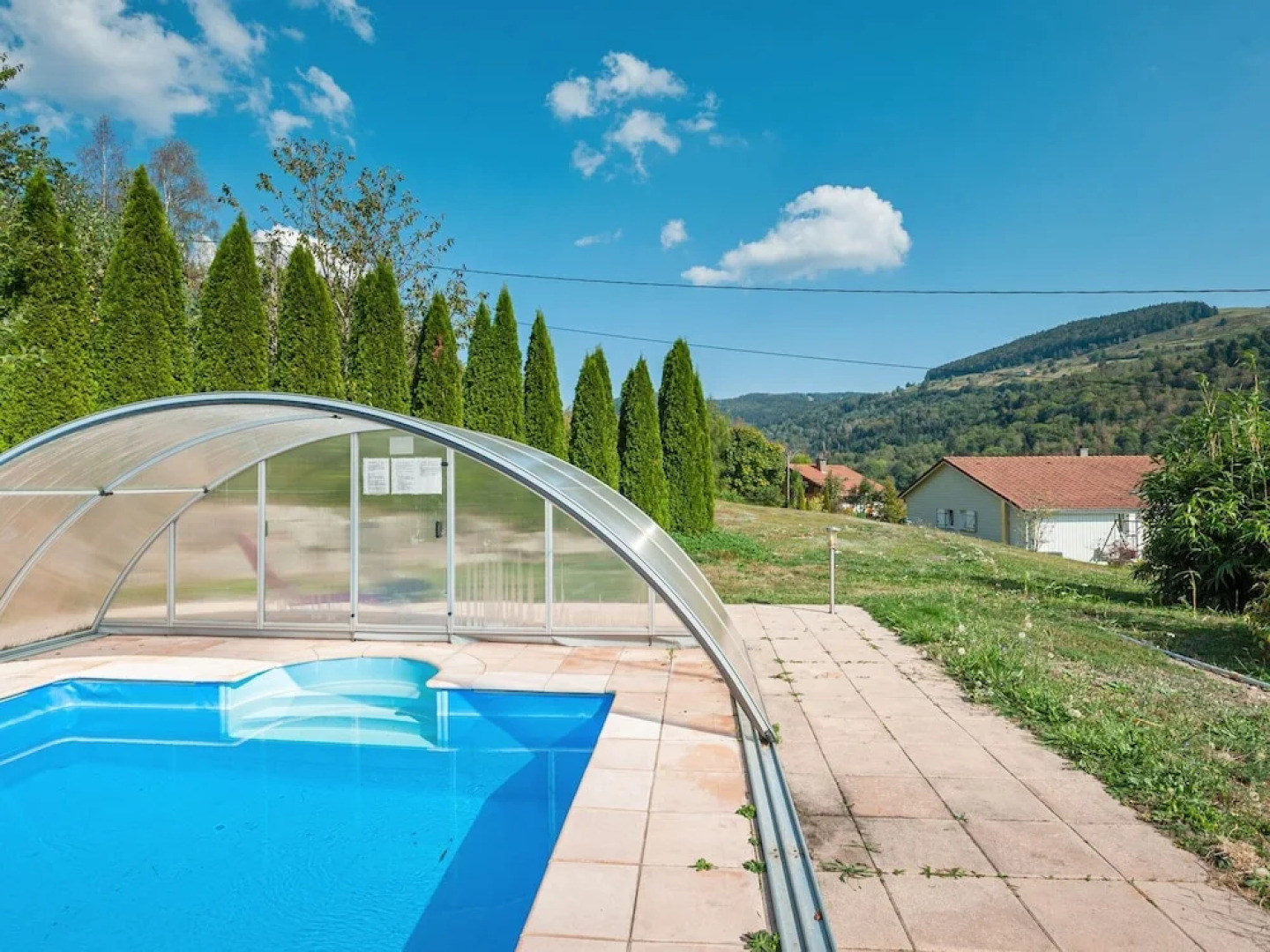 Beautiful, Modern Chalet Near to La Bresse