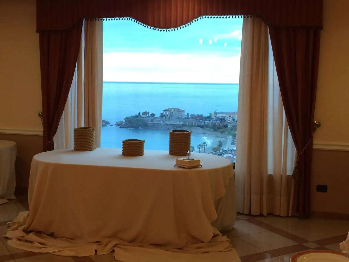 Отель Nettuno Palace