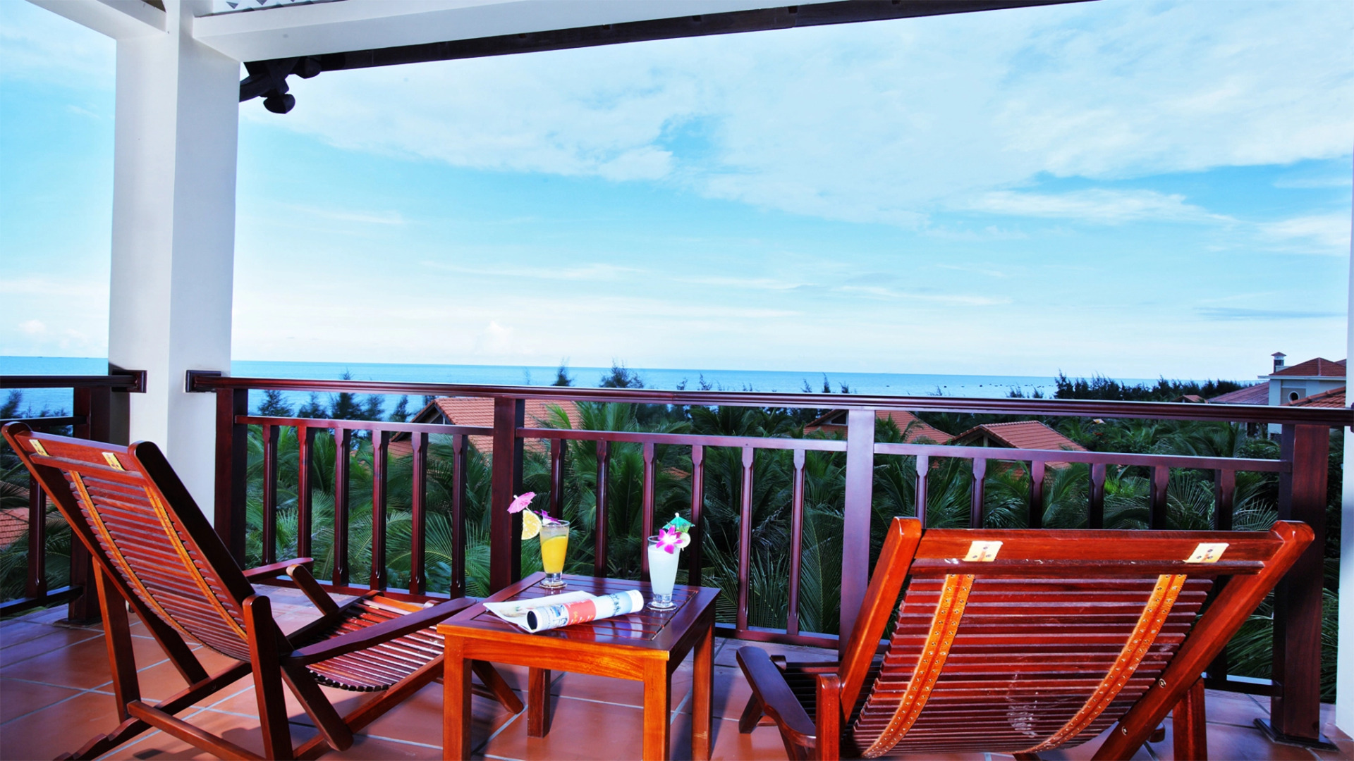 Golden Coast Resort and Spa