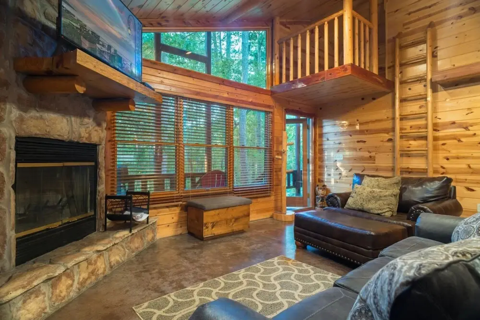 Serenity Forest Cabin With Private Hot Tub and Grill on the Back Deck by Redawning