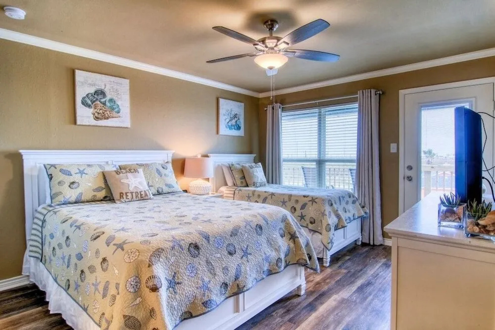 Footprints In The Sand - 2 Br Condo