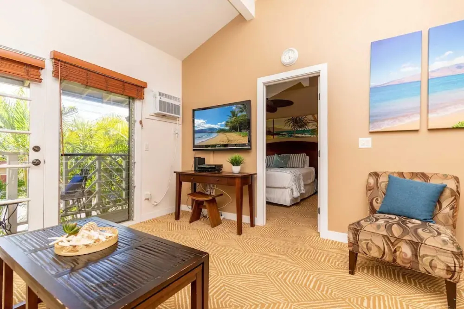 Aina Nalu K203 in Lahaina, Lahaina