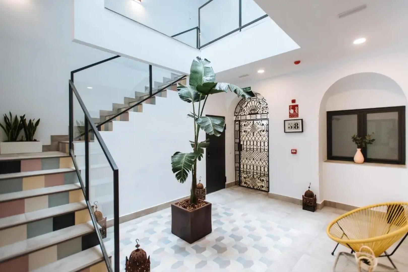 Magno Apartments Alameda 1851 Penthouse - Private terrace and jacuzzi