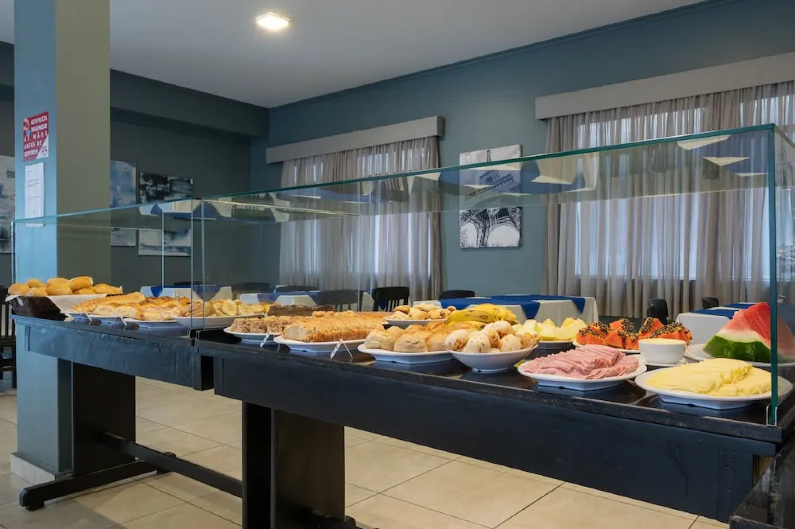 Italian Palace Hotel