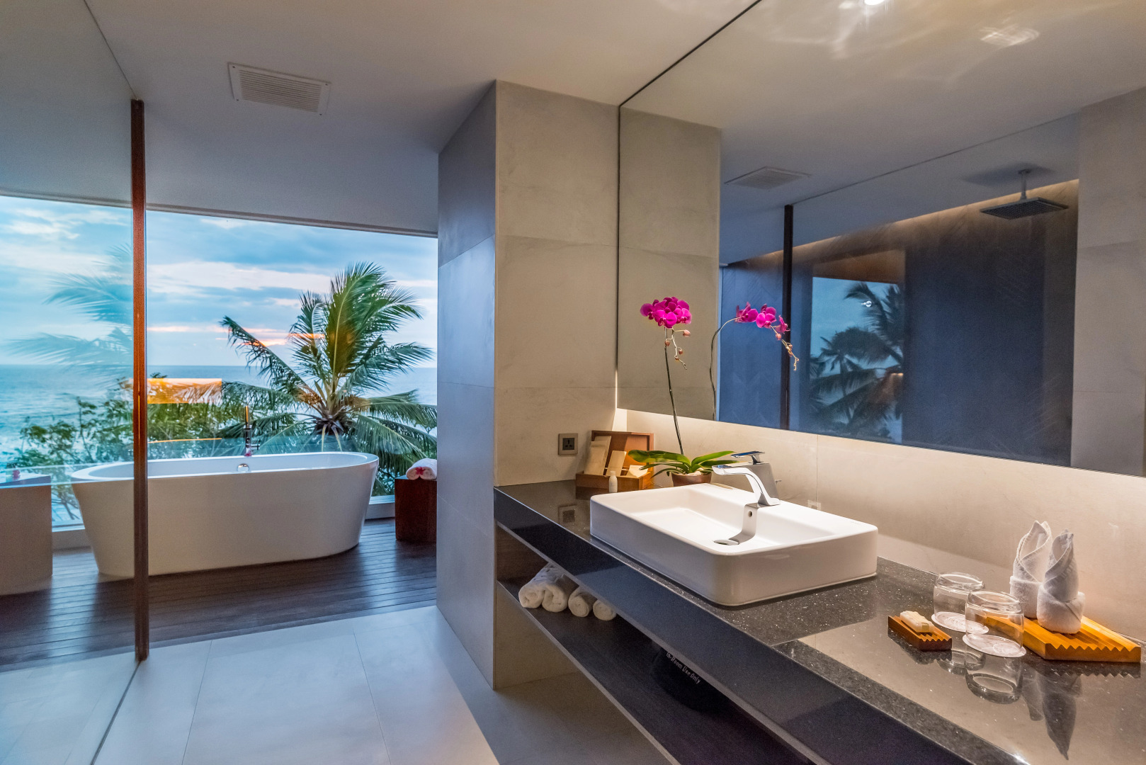 Katamaran Hotel & Resort Lombok