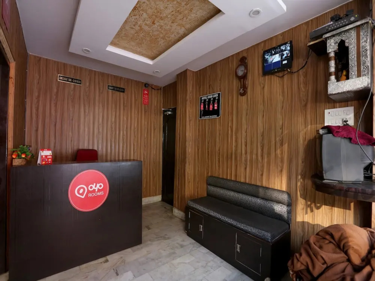 OYO 3372 Hotel Good Luck