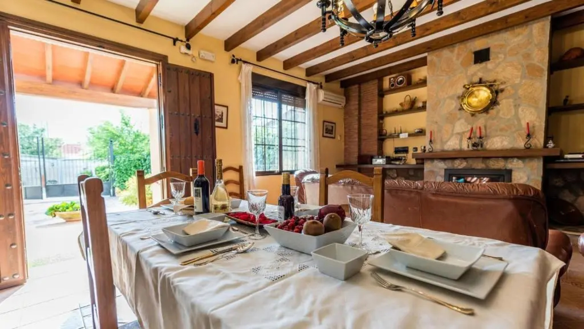 Casa Los Frailecillos Villanueva del Trabuco by Ruralidays