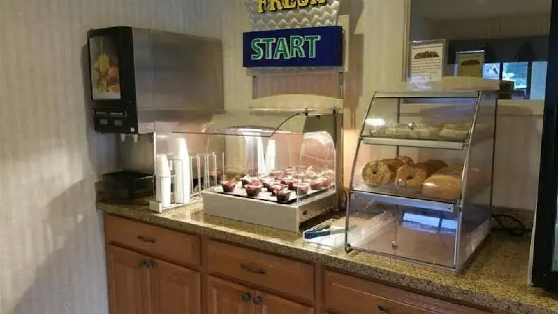 Holiday Inn Express Half Moon Bay